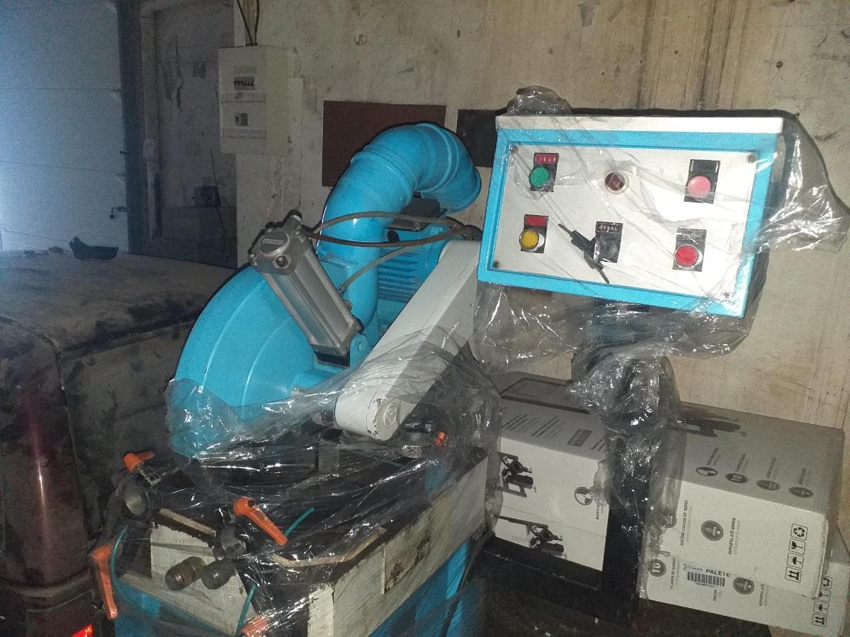 Máquina de corte de alumínio — imagen 3
