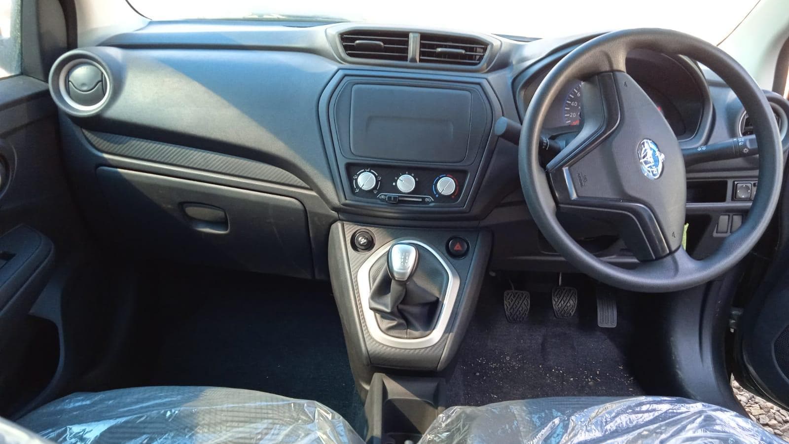 Datsun GO · — imagen 8
