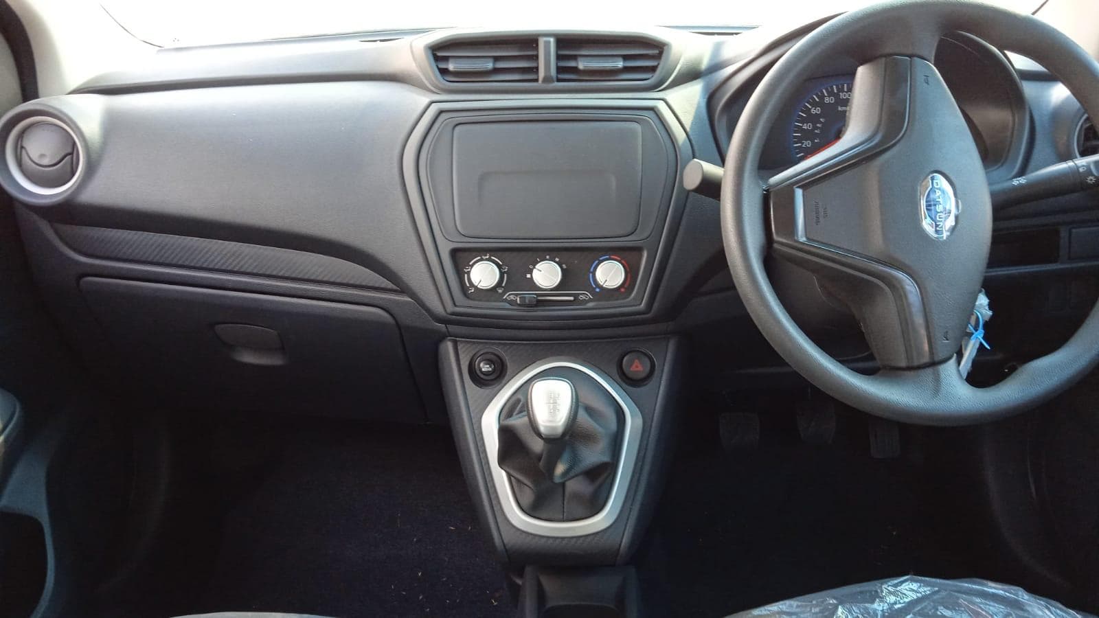 Datsun GO · — imagen 7