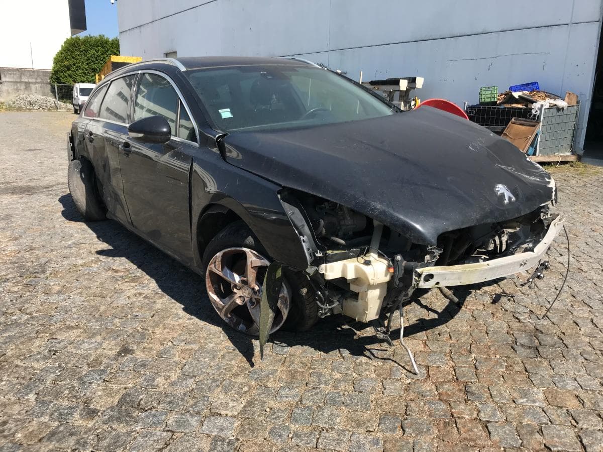 Peugeot 508 1.6HDI · Ano 2011 — imagen 2