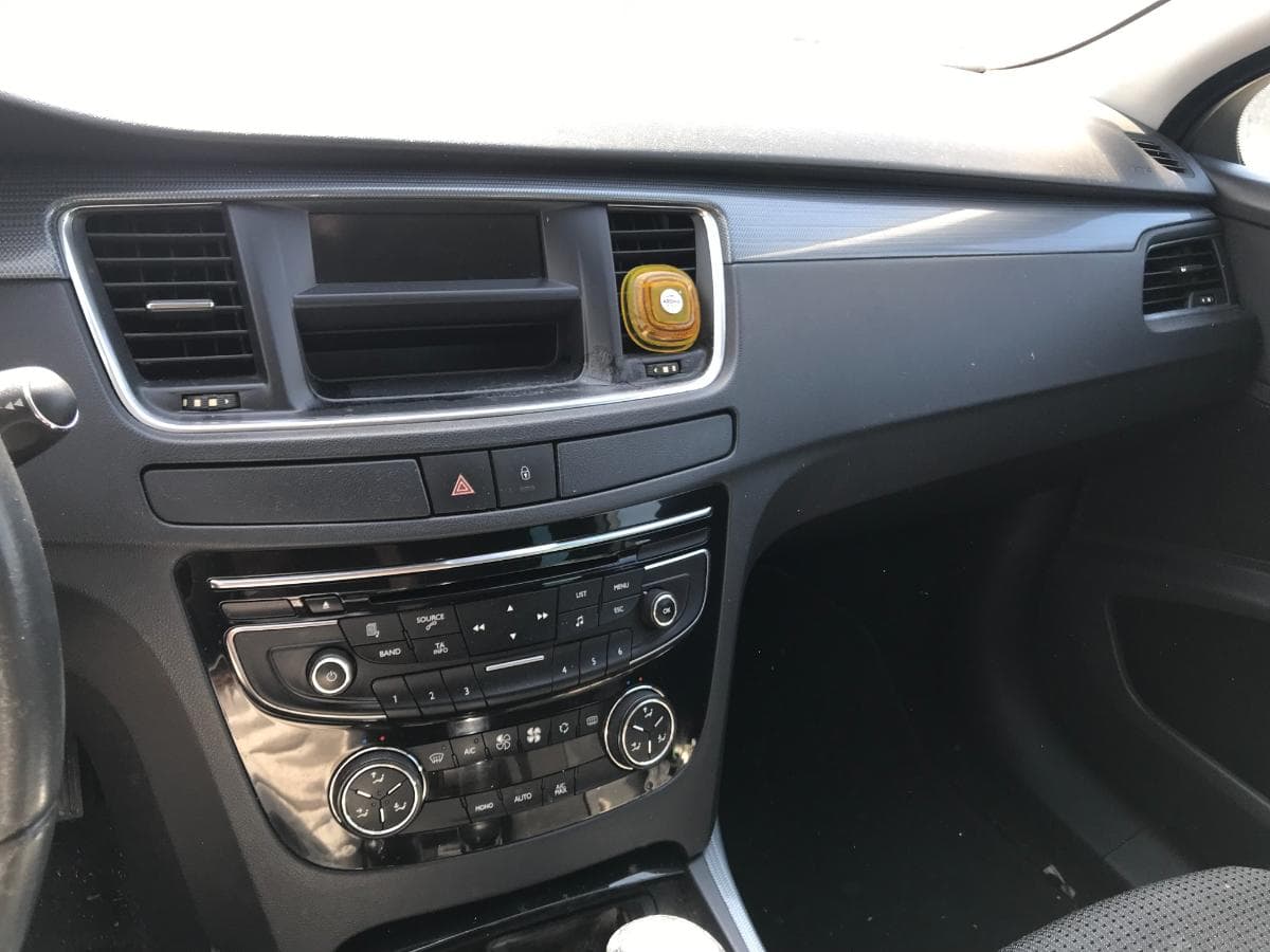 Peugeot 508 1.6HDI · Ano 2011 — imagen 24