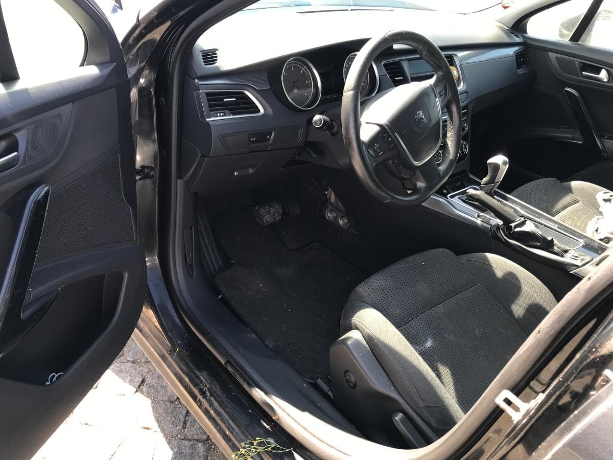 Peugeot 508 1.6HDI · Ano 2011 — imagen 22
