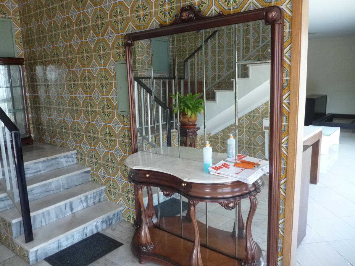 Mobiliário de Decoração — image 1