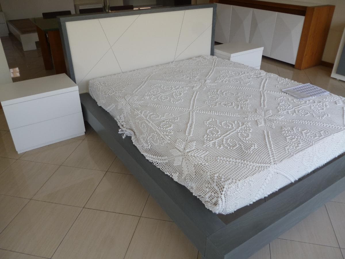 Cama de matrimonio — imagen 1