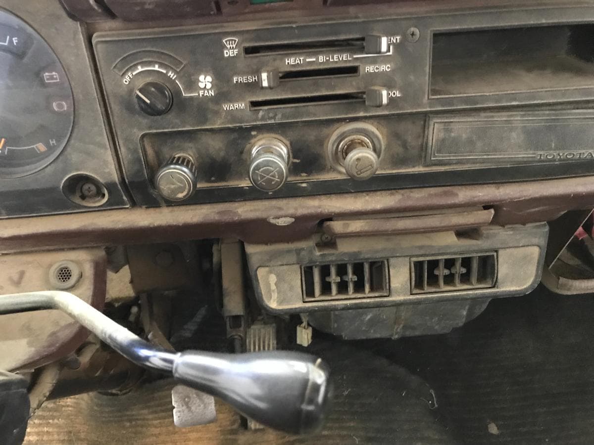 Toyota Dyna · Ano 1983 — imagen 26