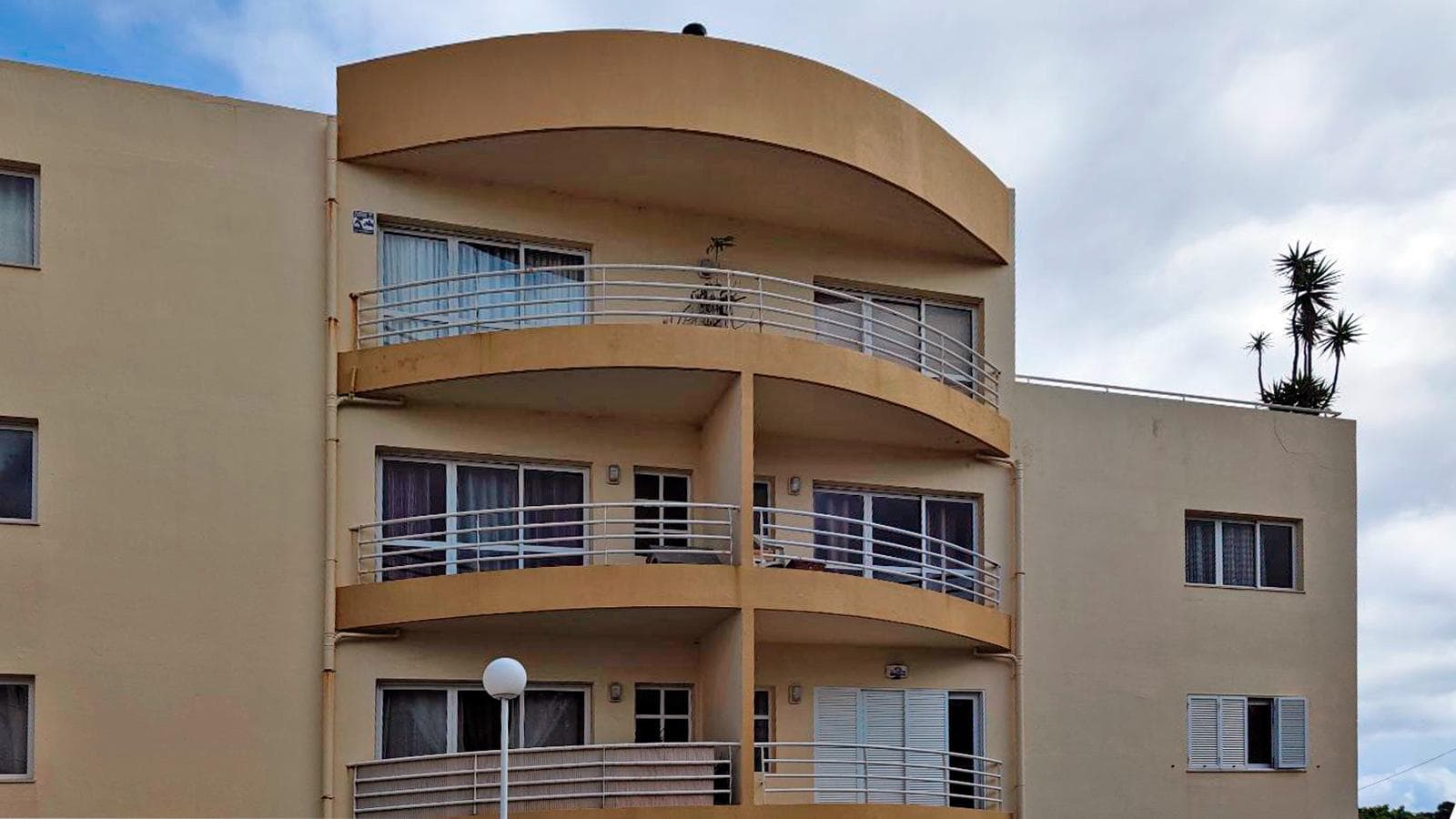 Apartamento T3 · Santa Cruz, Arquipélago da Madeira — image 23