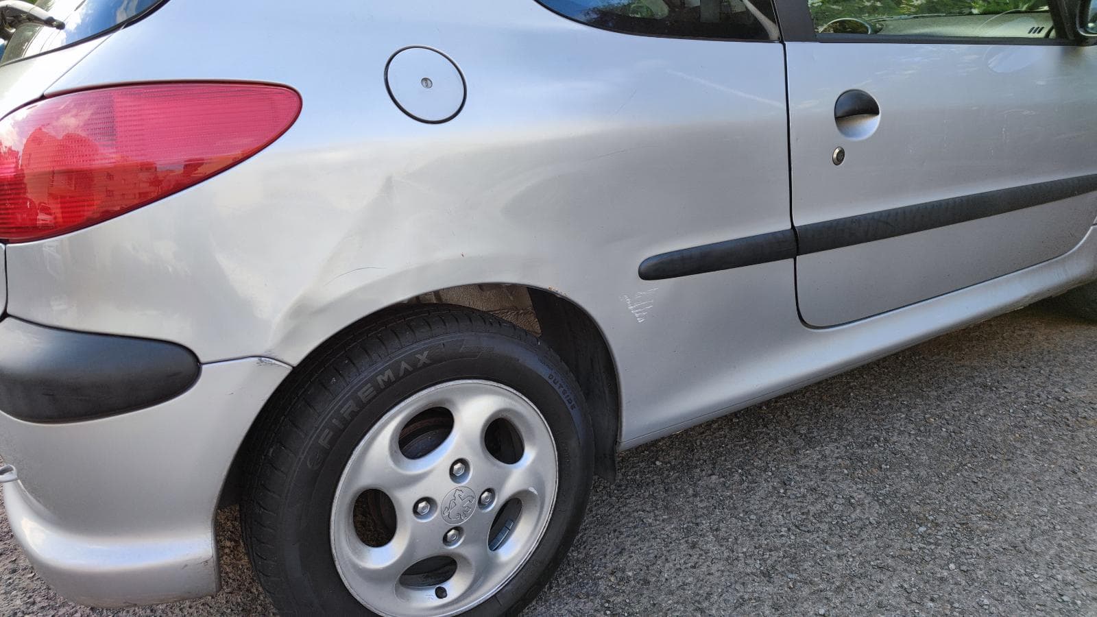 PEUGEOT 206 — imagen 7