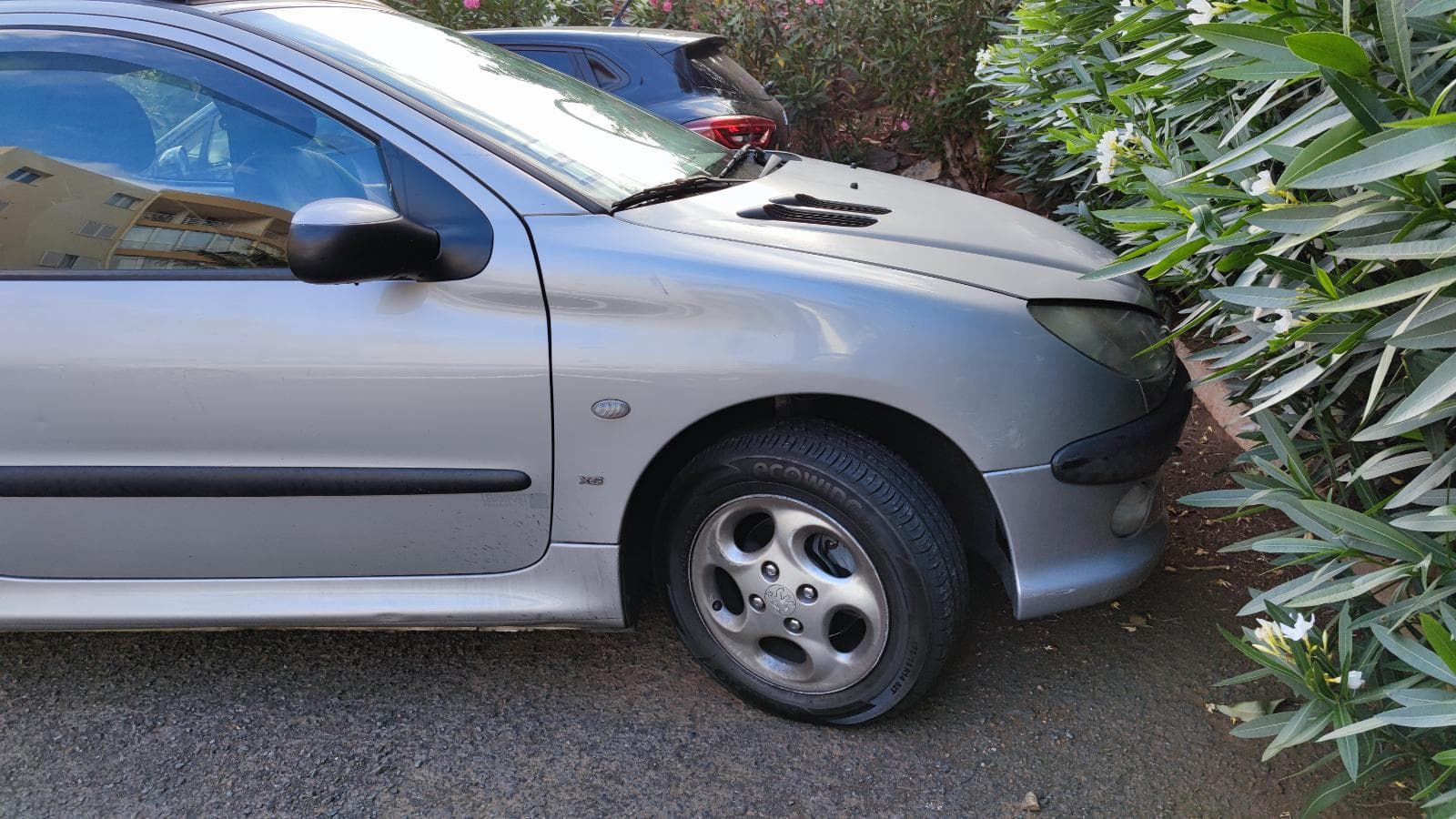 PEUGEOT 206 — imagen 9