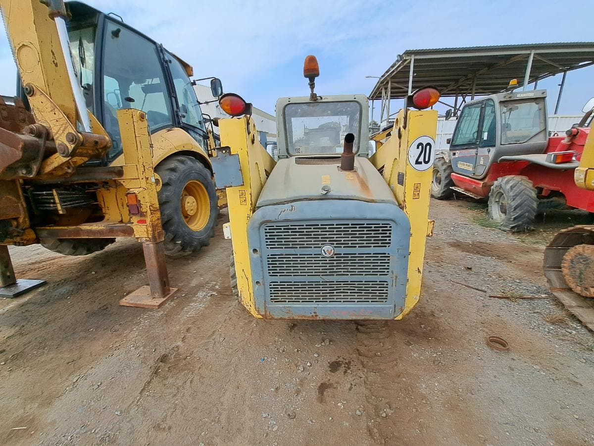 Mini pá carregadora (3 Ton.) WACKER NEUSON 901SP · Viana — image 4