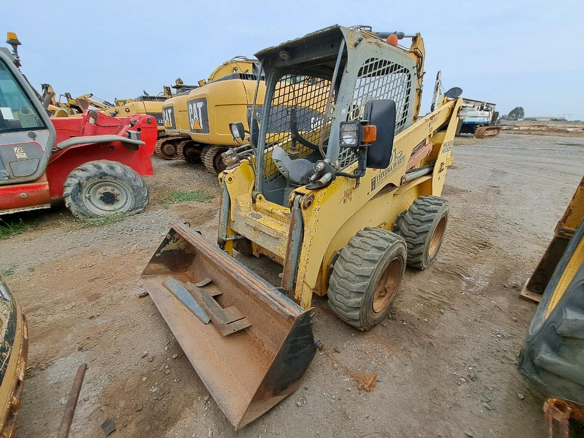 Mini pá carregadora (3 Ton.) WACKER NEUSON 901SP · Viana — image 1