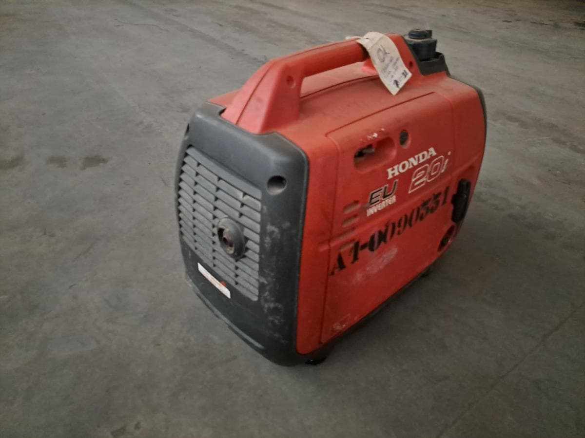 Gerador (2KVA) HONDA EU20 i · Viana