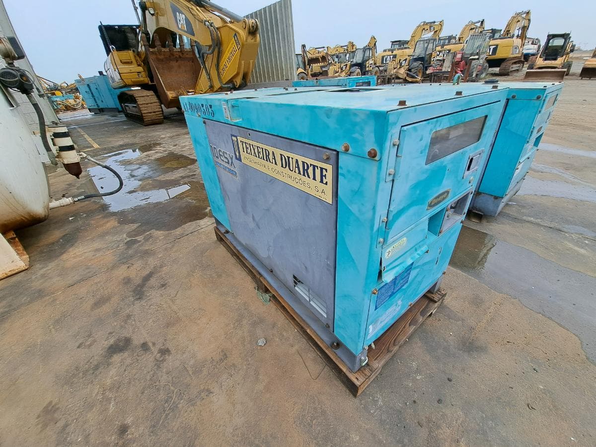 Gerador (8kva) DENYO DCA10 ESX · Viana — imagem 6
