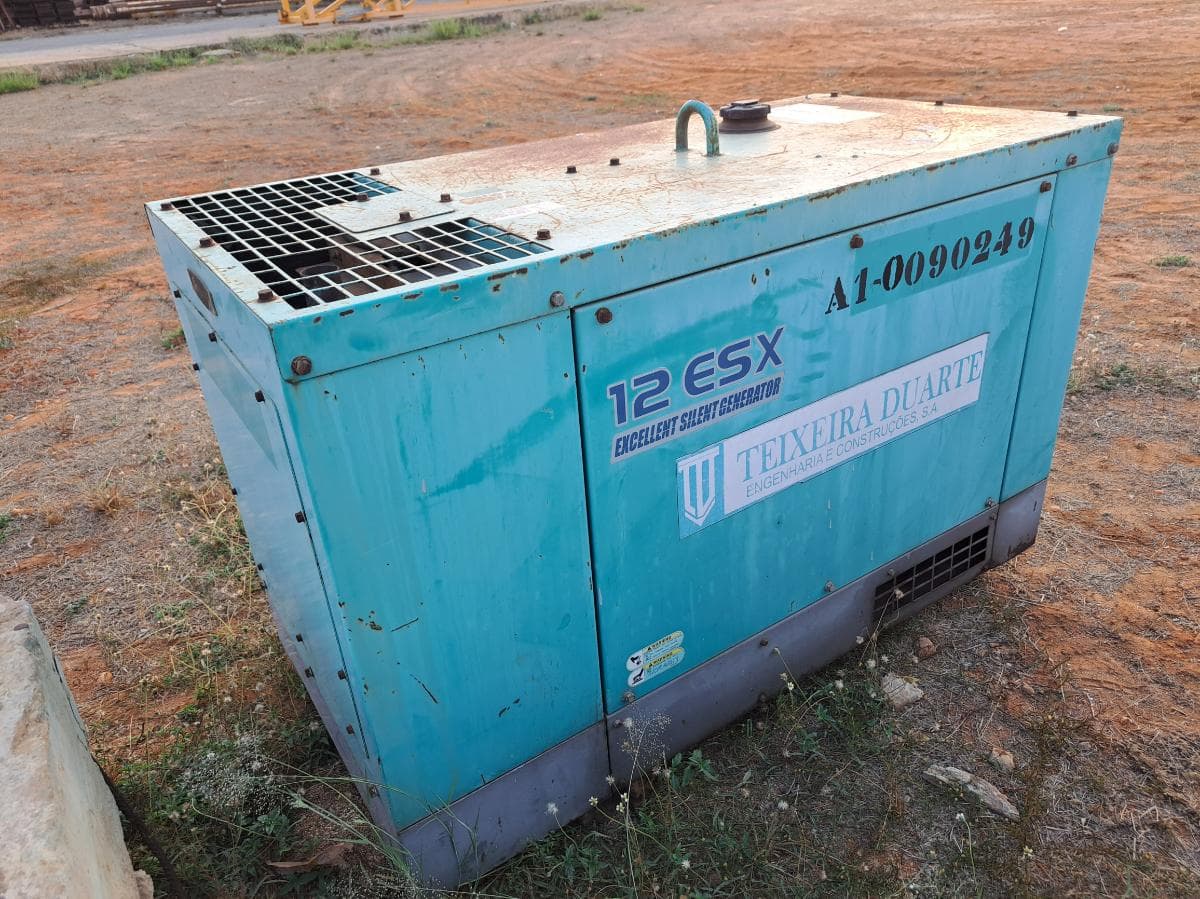 Gerador (10,5KVA) DENYO TLG12 ESX · Viana — imagem 5