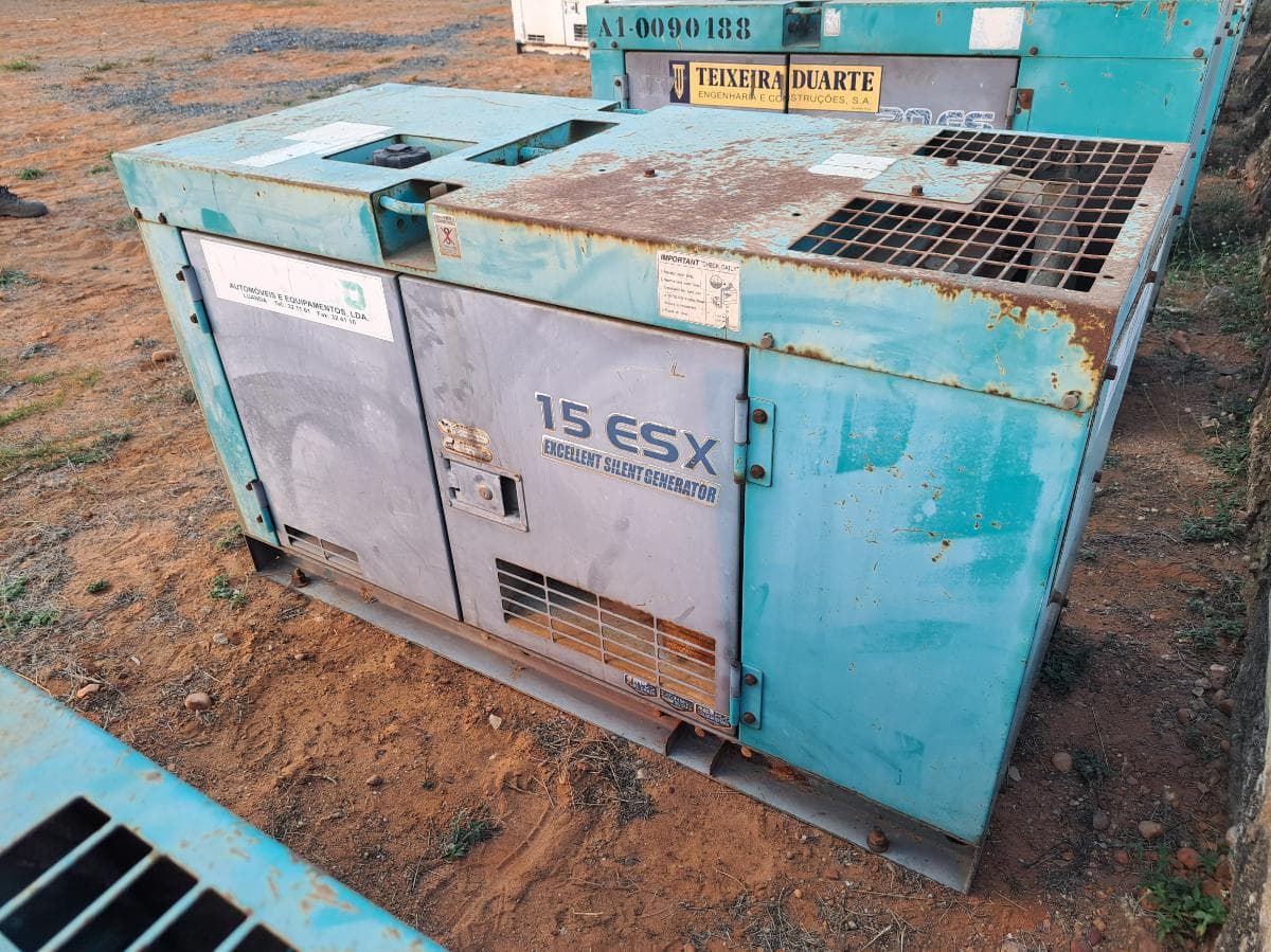 Gerador (13kva) DENYO DCA15 ESX · Viana