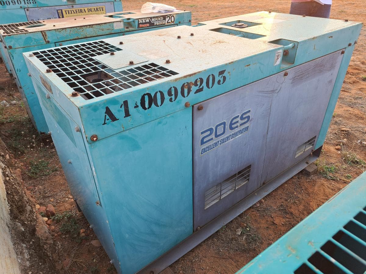 Gerador (17KVA) DENYO DCA20 ESK · Viana — image 3