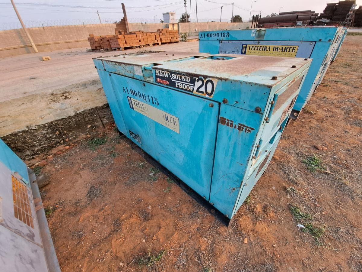Gerador (17KVA) DENYO DCA20 SPKII · Viana — image 2
