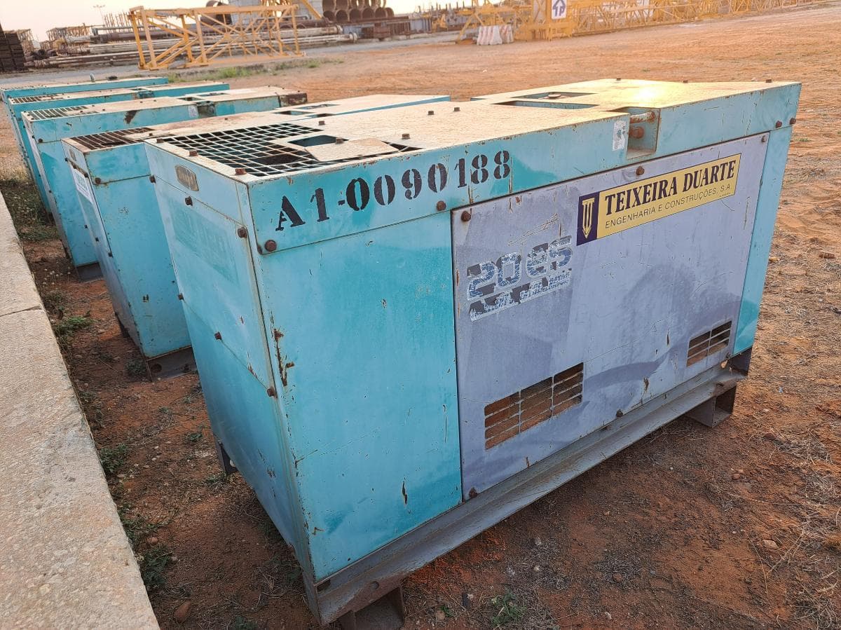 Gerador (17KVA) DENYO DCA20 ESK · Viana — image 5