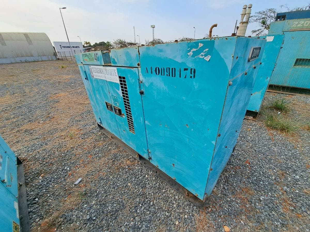 Gerador (37KVA) DENYO DCA45 SPI · Viana — image 5