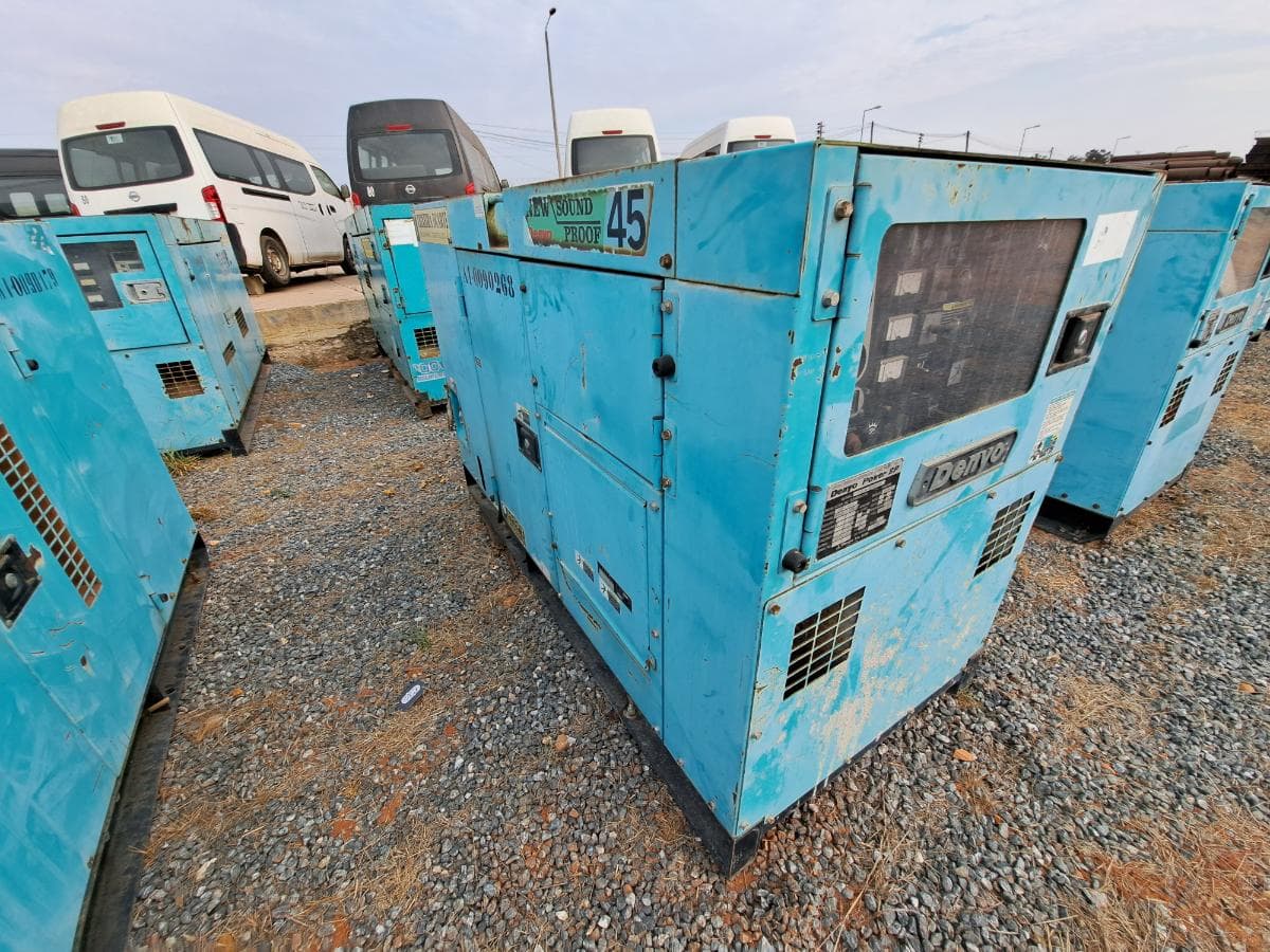 Gerador(37KVA0) DENYO DCA45 SPI · Viana — imagen 5