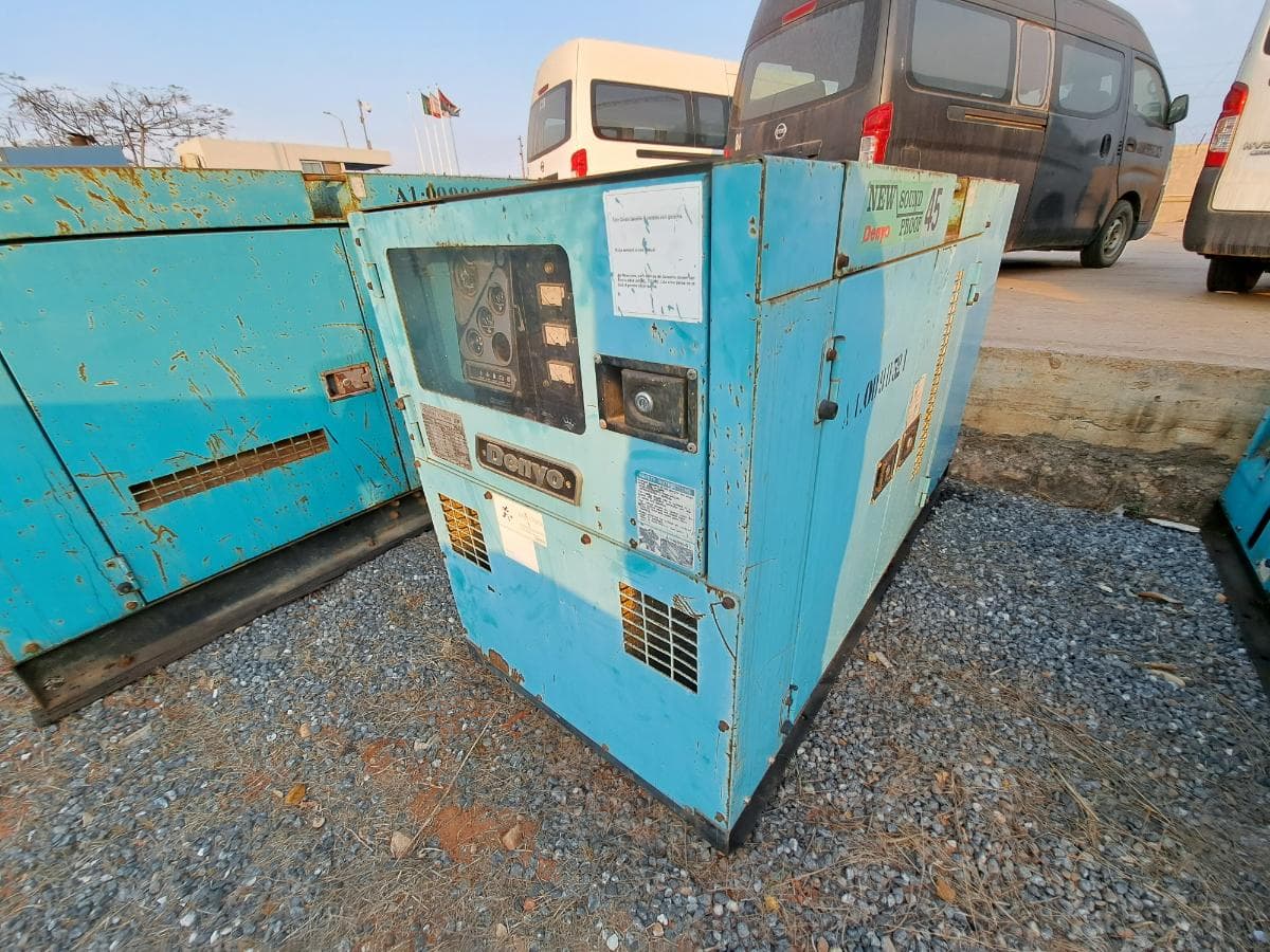 Gerador (37KVA) DENYO DCA45 SPI · Viana — image 5
