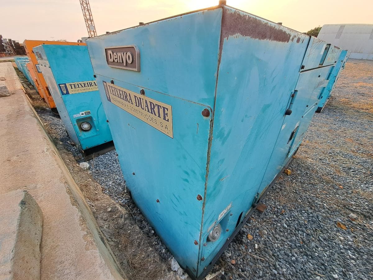 Gerador (37KVA) DENYO DCA45 SPI · Viana — image 4