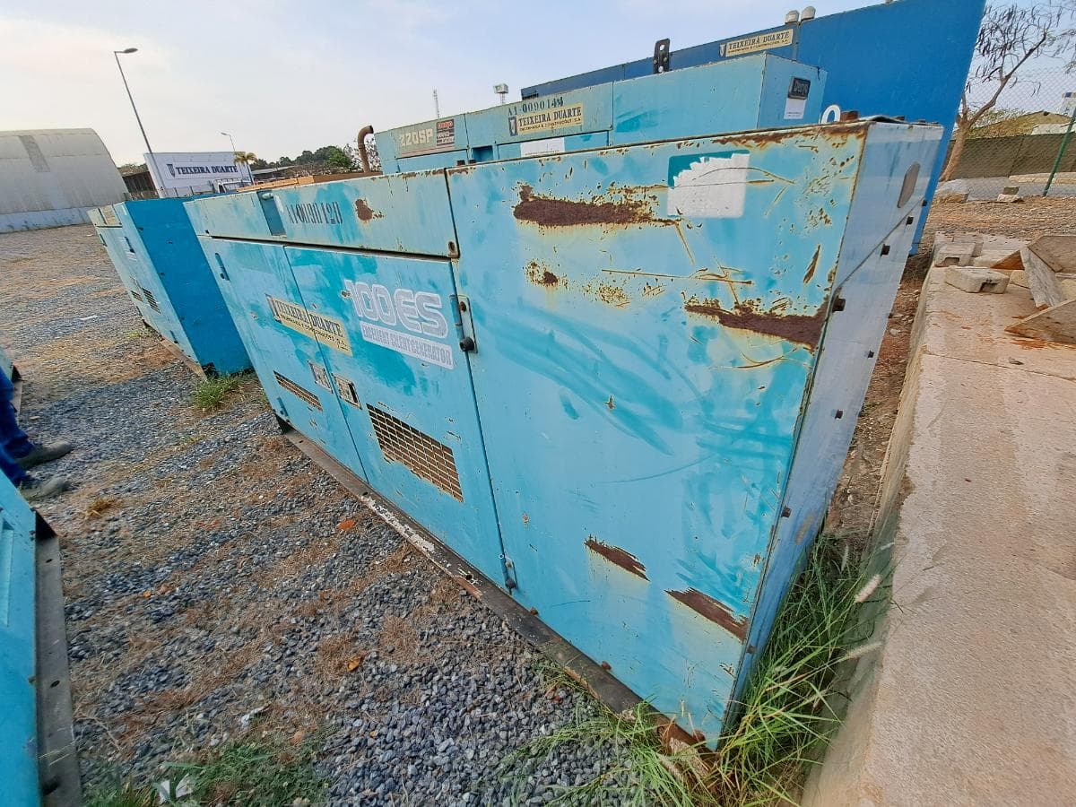 Gerador (80KVA) DENYO DCA100 ESI · Viana — imagen 5