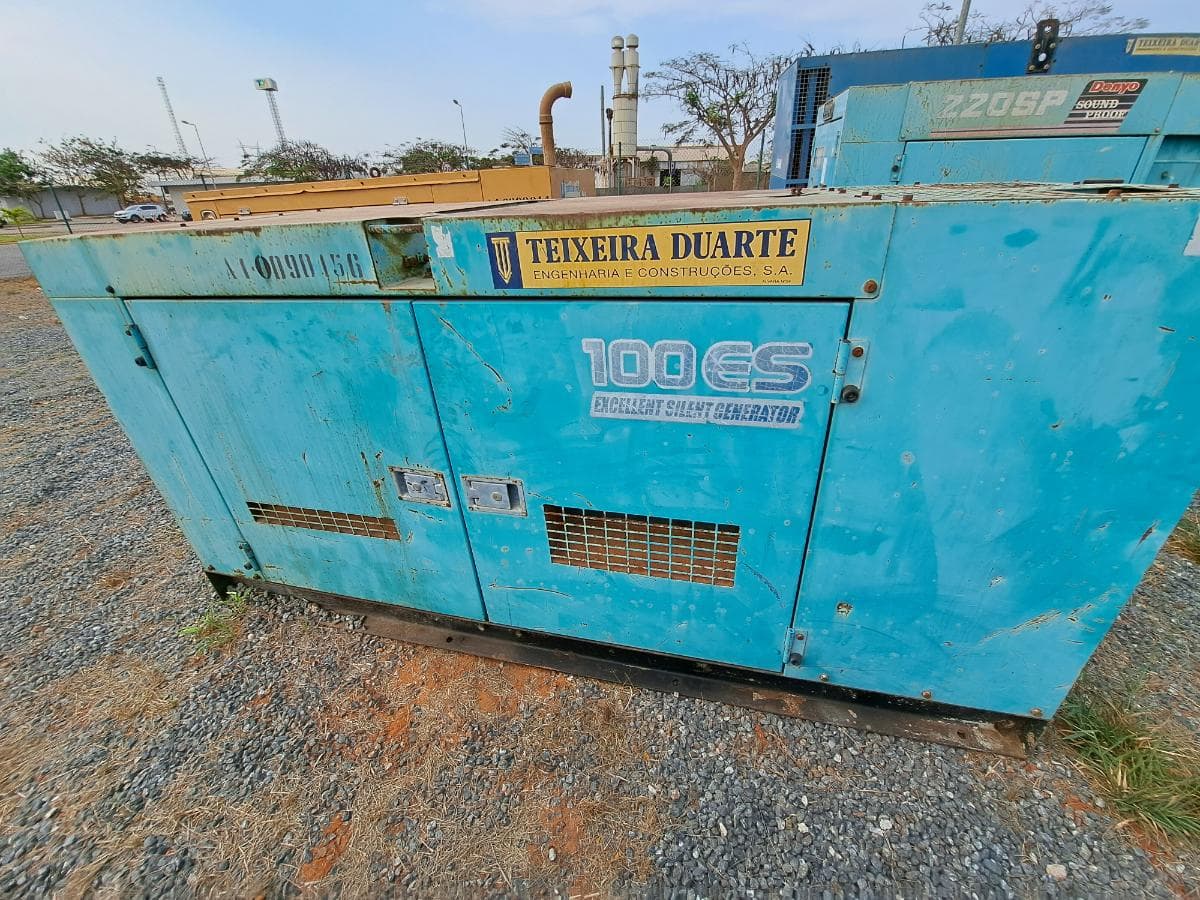Gerador (80KVA) DENYO DCA100 ESI · Viana — image 2