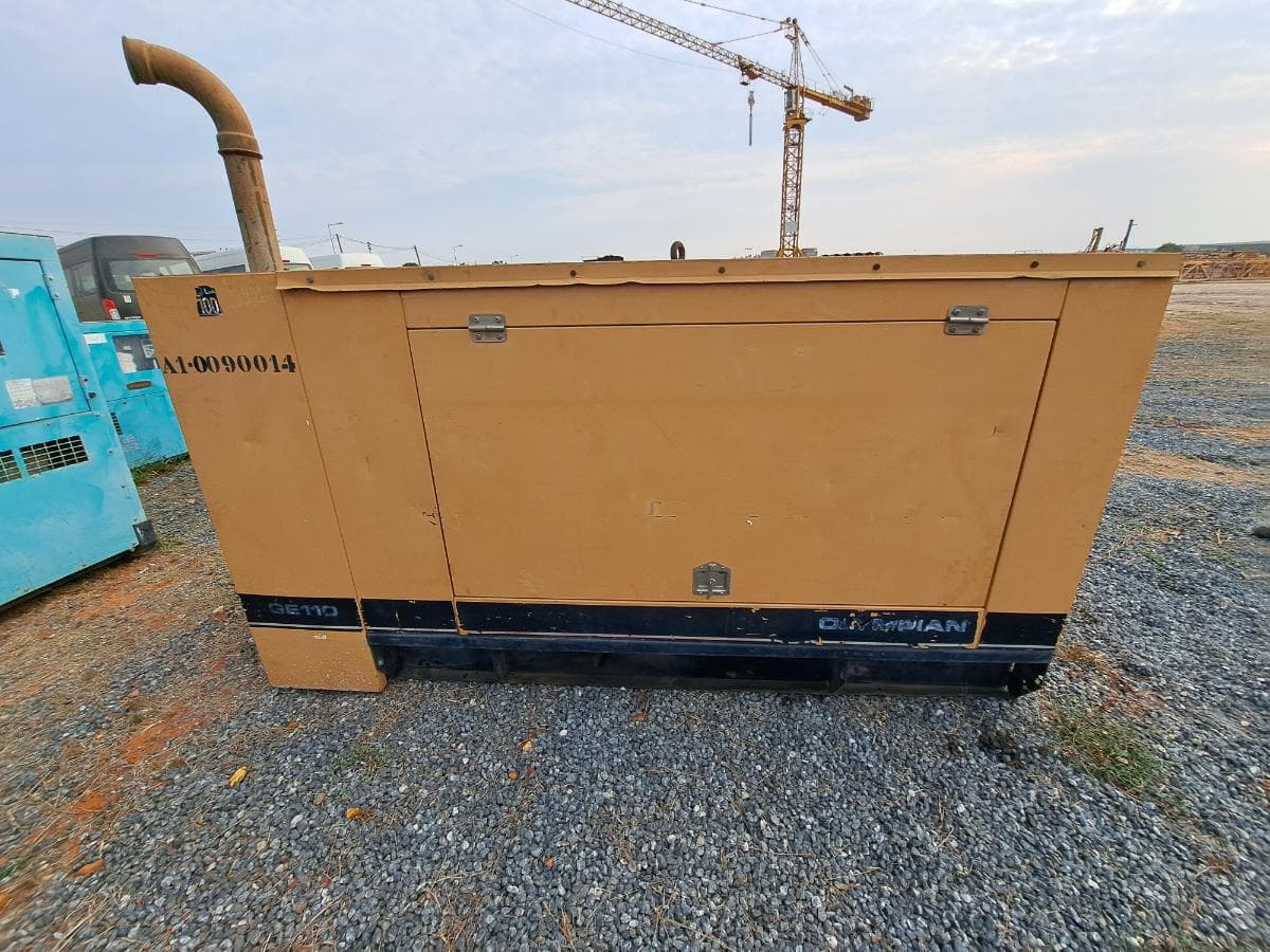 Gerador (110KVA) OLYMPIAN GE 110 · Viana — imagen 3