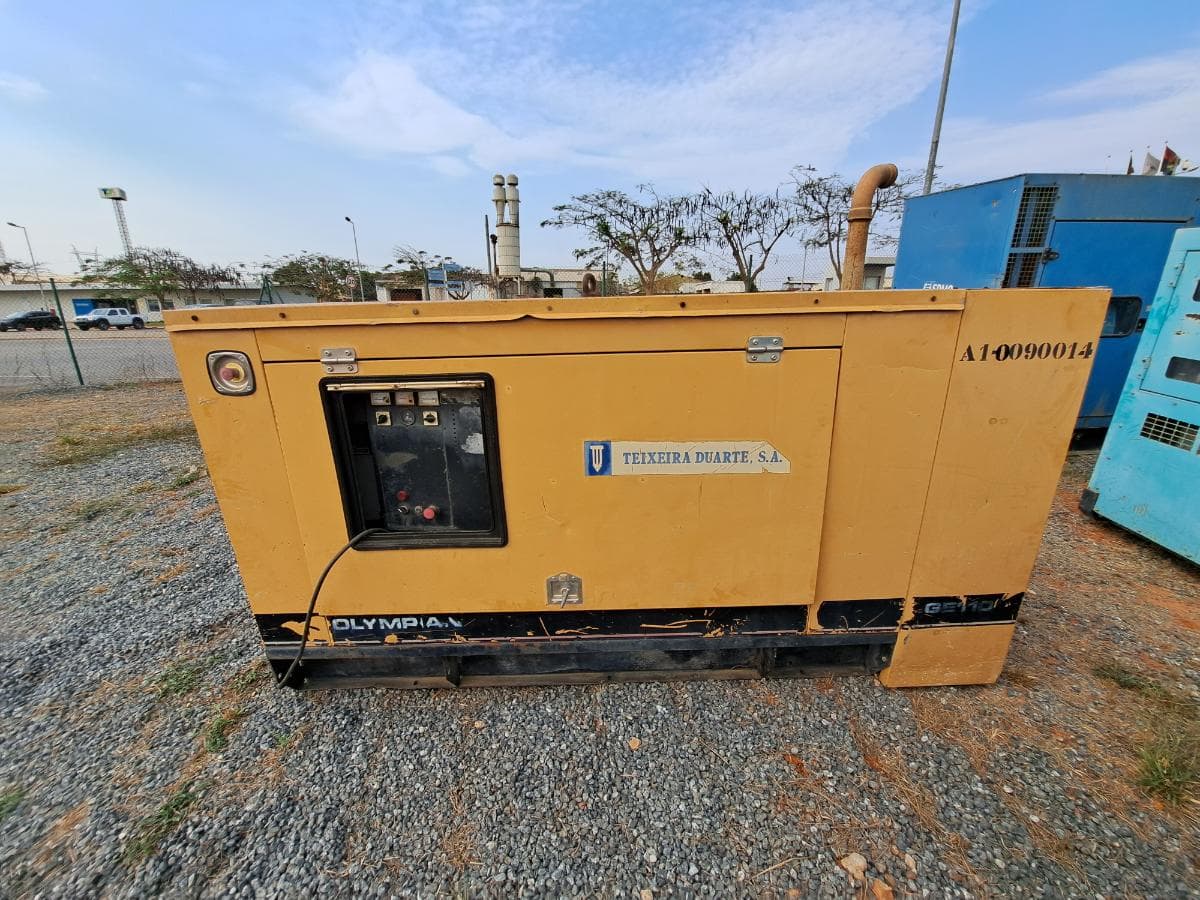 Gerador (110KVA) OLYMPIAN GE 110 · Viana
