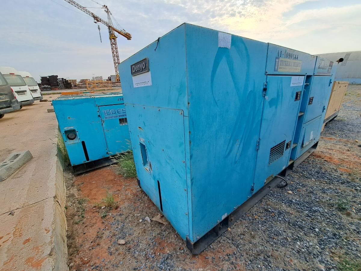 Gerador (200KVA) DENYO DCA220 SPK3 · Viana — image 3