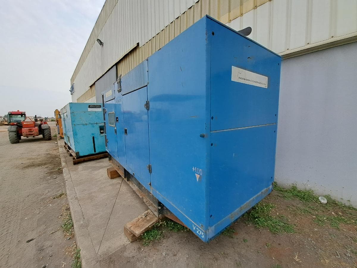 Gerador (275KVA) VOLVO SDMO V275K · Viana — image 5