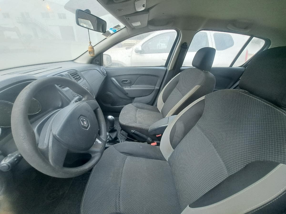 RENAULT SANDERO 1.2 · Viana — imagen 4