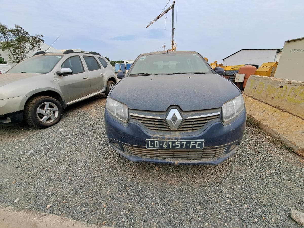RENAULT SANDERO 1.2 · Viana — imagen 8