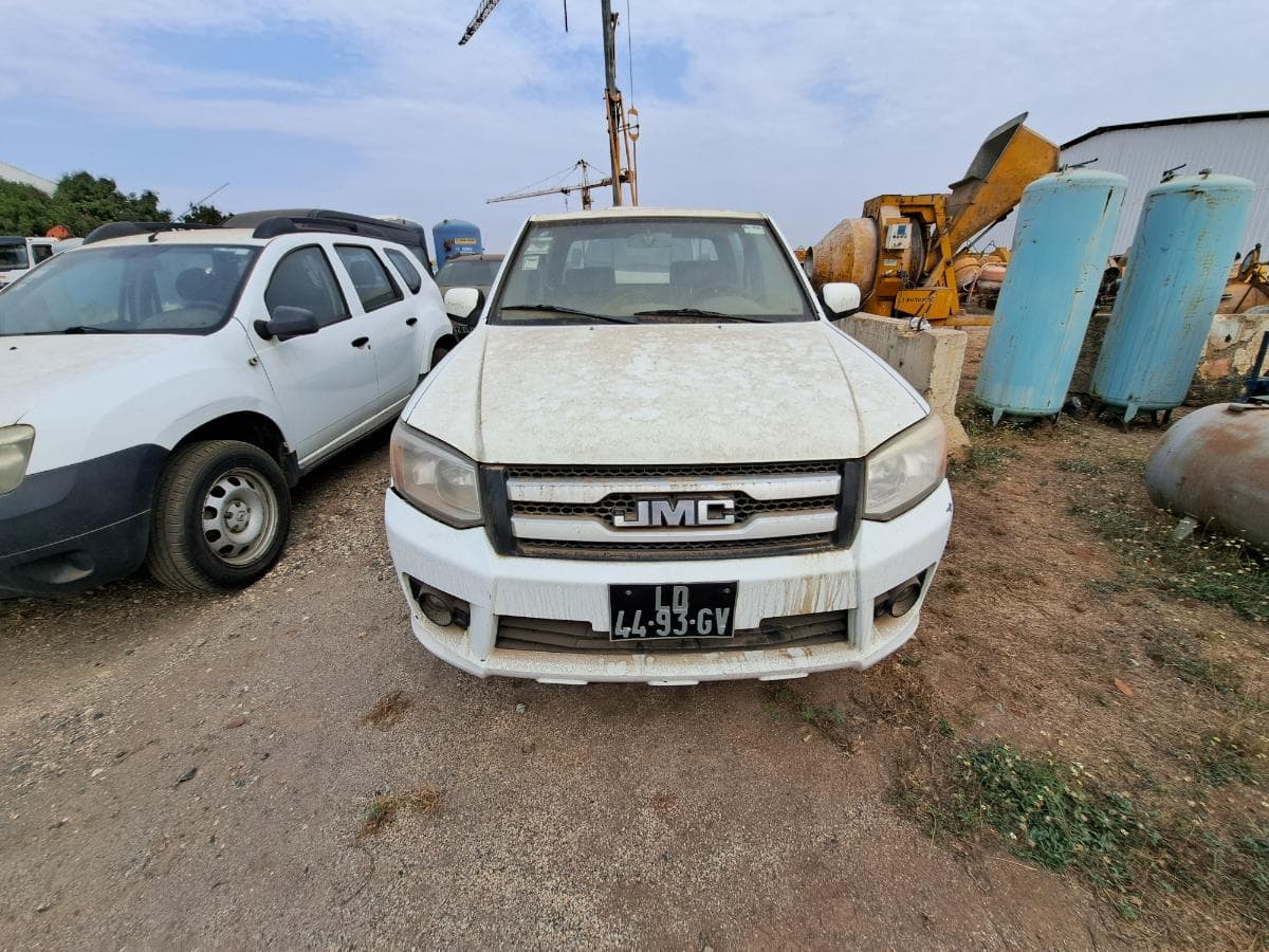 Pick-up JMC BOARDING 4x4 D/C BA · Viana — imagen 4