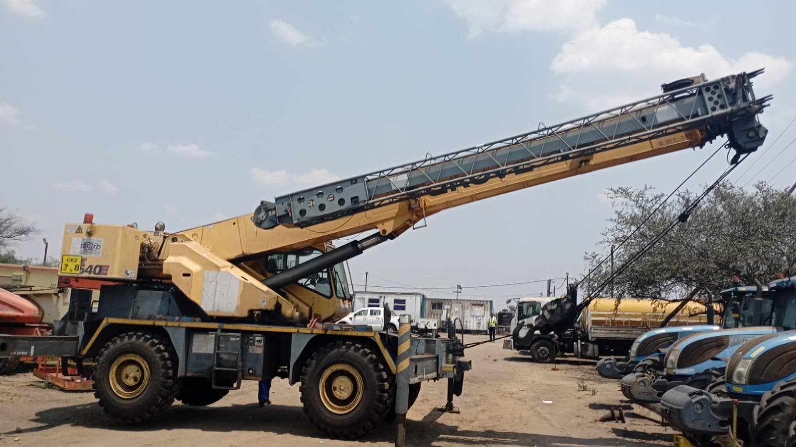 GROVE RT-540E ·