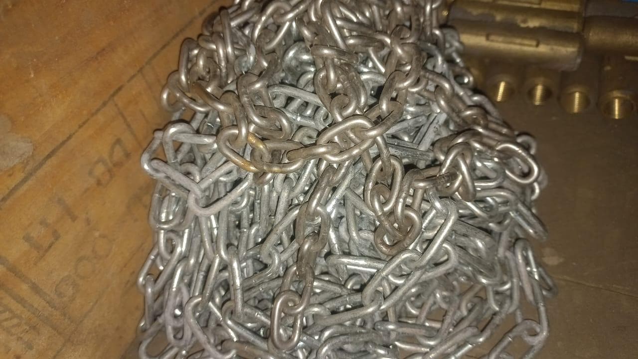 Armaduras de Candeeiros + Armaduras de Candeeiros + Armaduras de Candeeiros + Armaduras de Candeeiros + Perfís Metálicos L + Perfís Metálicos U + Diversos + Fichas + Bichas Pl2 plásticas + Transformadores de Corrente + Alicates grandes + Kit de Junção para Cabos + Fichas + Anilhas + Válvulas de encaixe + Cotovelos machos plasticos + CleanFit + Válvulas de Conexão + Niples + SuperLok + Grampos de Massa + Superlok fittings + HendiFit + Abraçadeiras Plásticas + HandiFit + Terminal de cabos CCG Iplus + Cabo de Rede + Circuit Breaker + Fitas inoxidáveis + Lâmpadas Florescentes Philips + Diversos + Glândulas de Compressão + Placas de montagem + Perfís Metálicos em L, parafucos e porcas + Cabo de rede + Arame Galvanizado + Peças metálicas + Parafusos com porcas em T + Buchas de Redução + Tubo Flexível + Cabo Eléctrico + Cabo Flexível + Armadura para Lampadas + Barras de junção + Diversos + Diversos parafusos com molas. + Armaduras Para Candeeiros + Rede para sombra + Cabo de Rede + Cabos de proteçao contra corrosão + Glandulas de Compressão + Glandulas de Compressão + Glandulas de Compressão + Glandulas de Compressão + Glandulas de Compressão + Glandulas de Compressão + Perfís metálicos + Glandulas de Compressão + Olofote + Diversos + Diversos + Diversos + Diversos + Rolos de cabos + Armaduras para Candeeiros + Porcas 10" + Glandulas de Compressão + Tampas de Condução + Diversos + Suporte de Condensador + Hanger Conp + Fichas + Programadores Siemens + Terminais + Cabo de Rede + Diversos + Diversos + Diversos + Corrente + Parafusos + Diversos + Glandulas de Compressão + Diversos + Glandulas de Compressão + Glandulas de Compressão + Grampos + Suportes Metálicos + Suportes metálicos + Diverso + Glandulas de Compressão + Olofotes + Armaduras para Lâmpadas + Rolos de Corrente + Diversos + Porcas + Olofotes + Diversos + Transmissor de Pressão + Peventores de Incêndio + Diversos + Diversos + Cabo Eléctrico + Diversos + Diversos + Digitor + Diversos + Connection + Diversos + Diversos + Censor + ROTHERBERGER 50-127mm 2"-5" OD + Diverso + Roda de medição + Contentor de 40P · — imagen 78