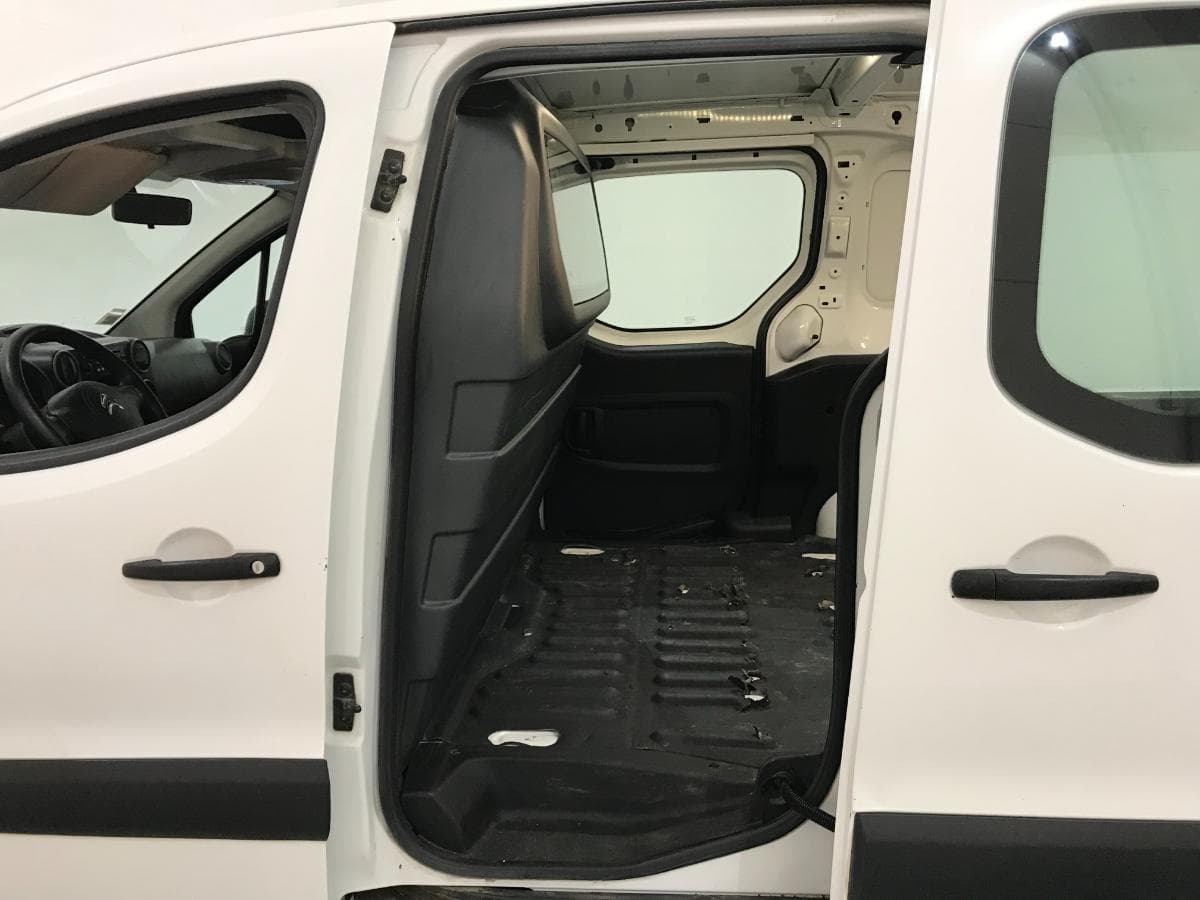 Citroën Berlingo · Ano 2018 — imagen 15