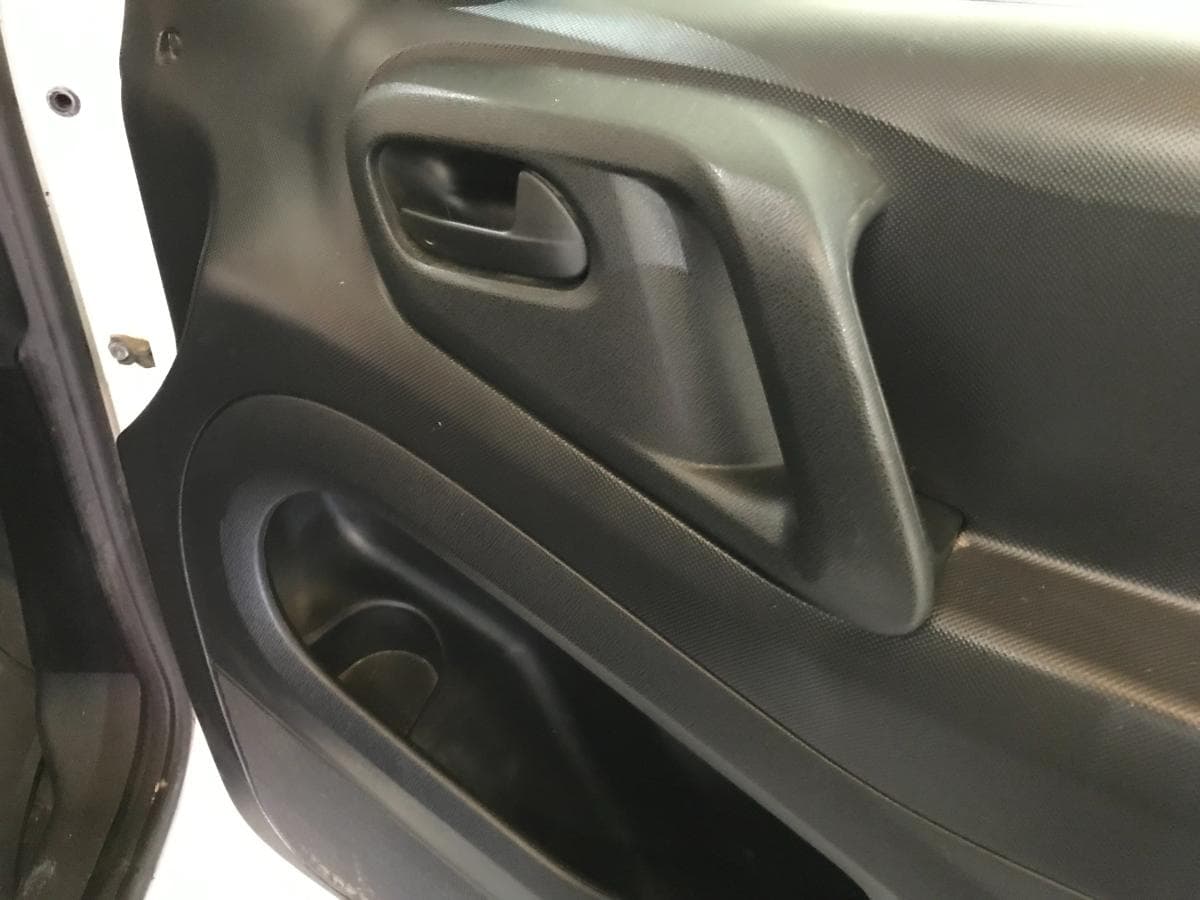 Citroën Berlingo · Ano 2018 — imagen 23