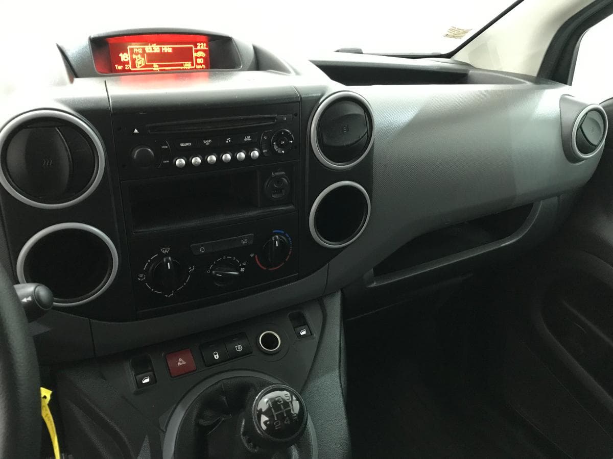 Citroën Berlingo · Ano 2018 — imagen 26