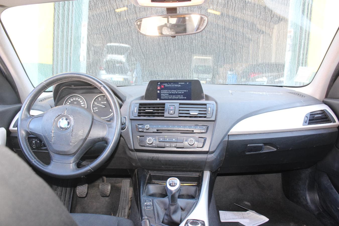 BMW 116D · Ano 2014 — imagen 10