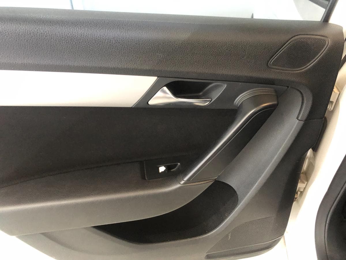 Volkswagen Passat BlueMotion · Ano 2011 — image 20