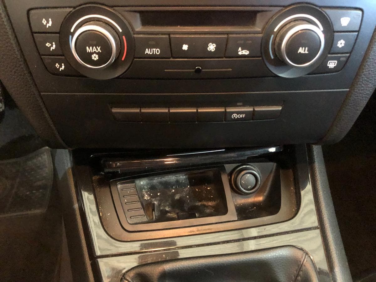 BMW 118D · Ano 2011 — imagen 34