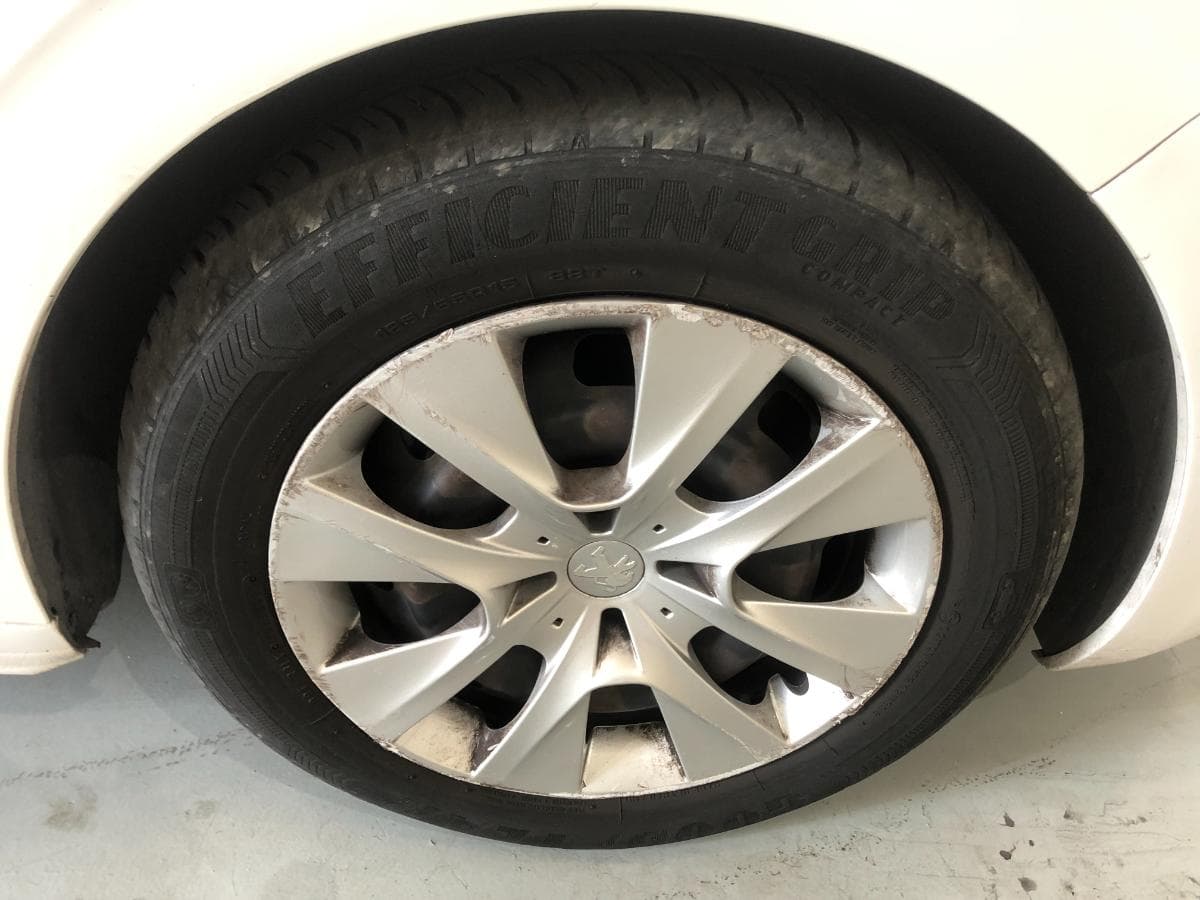 Peugeot 208 · Ano 2014 — image 16