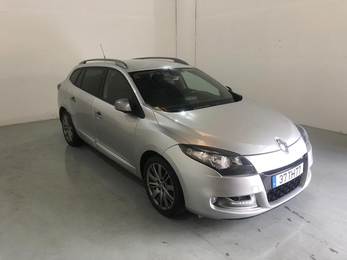 Renault Mégane 1.DCI · Ano 2013 — imagen 1