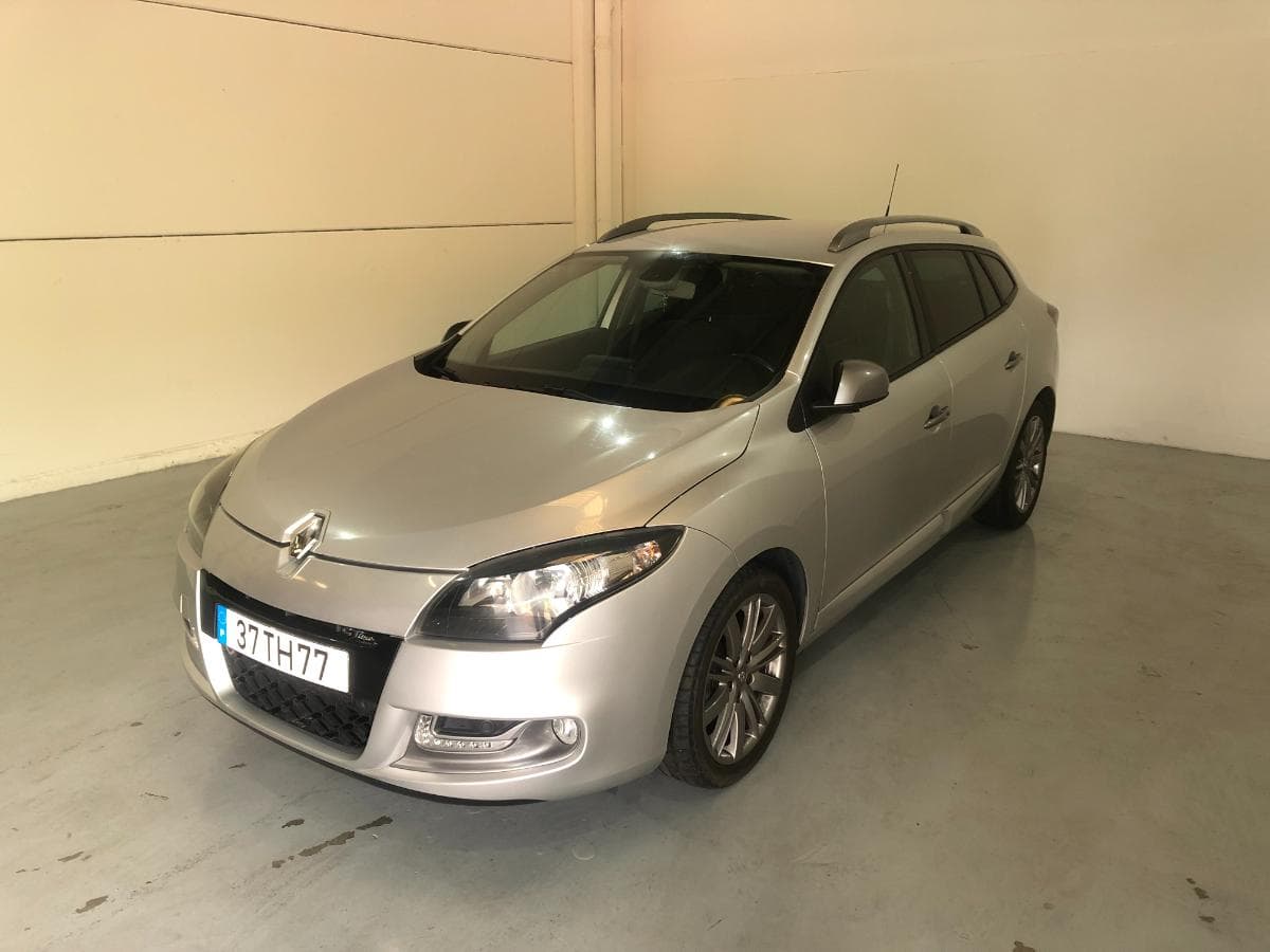 Renault Mégane 1.DCI · Ano 2013 — imagen 3