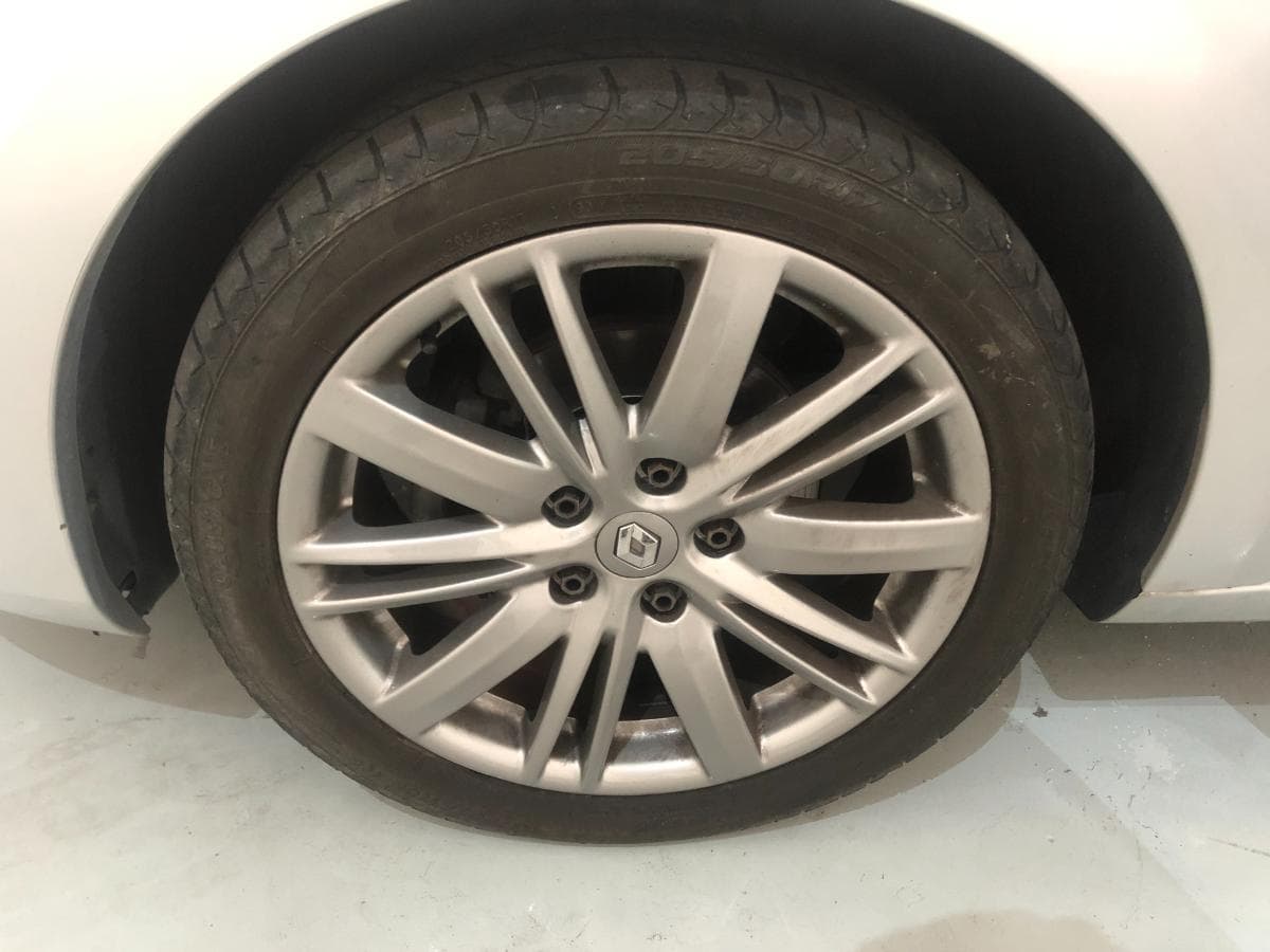 Renault Mégane 1.DCI · Ano 2013 — imagen 16