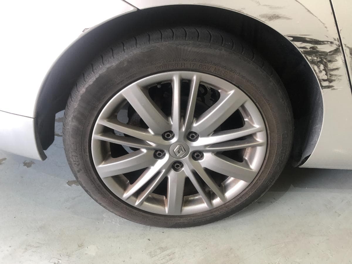 Renault Mégane 1.DCI · Ano 2013 — imagen 17