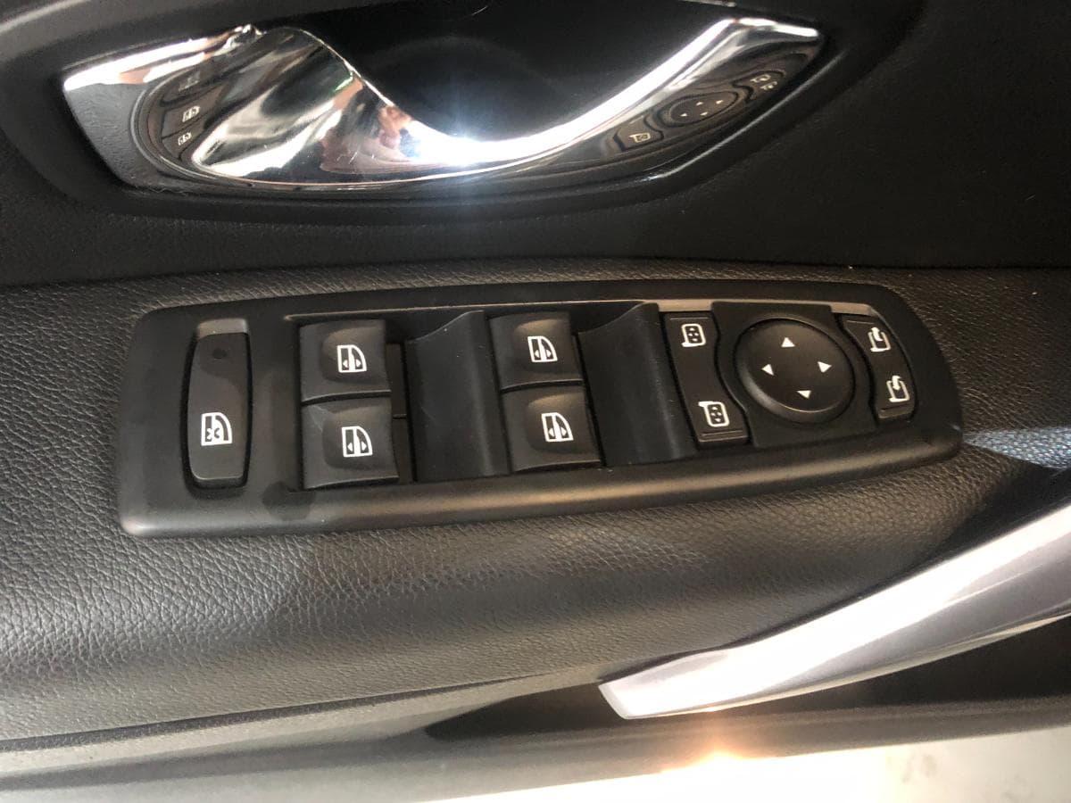 Renault Mégane 1.DCI · Ano 2013 — imagen 25
