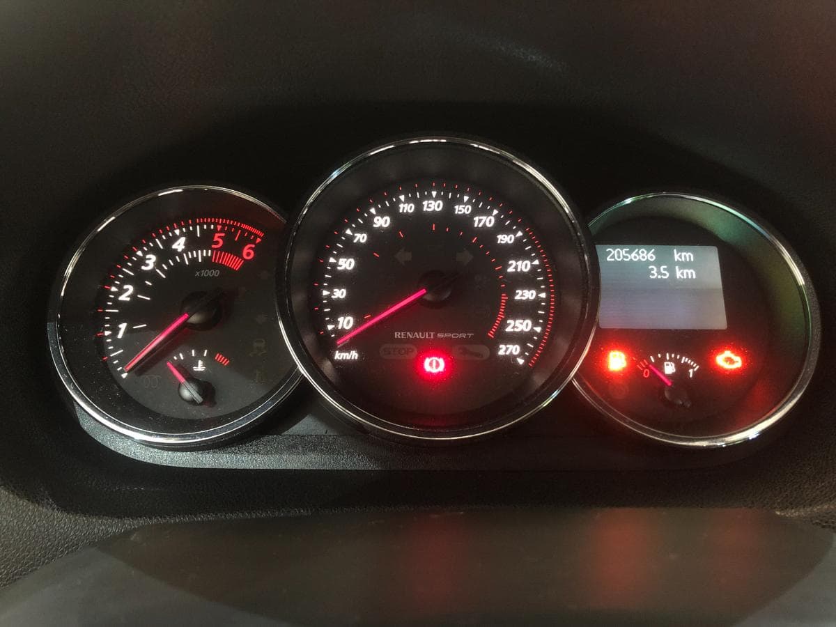 Renault Mégane 1.DCI · Ano 2013 — imagen 31