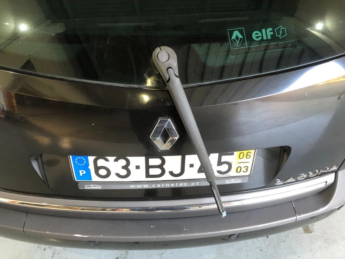 Renault Laguna 2.0 · Ano 2006 — imagem 6